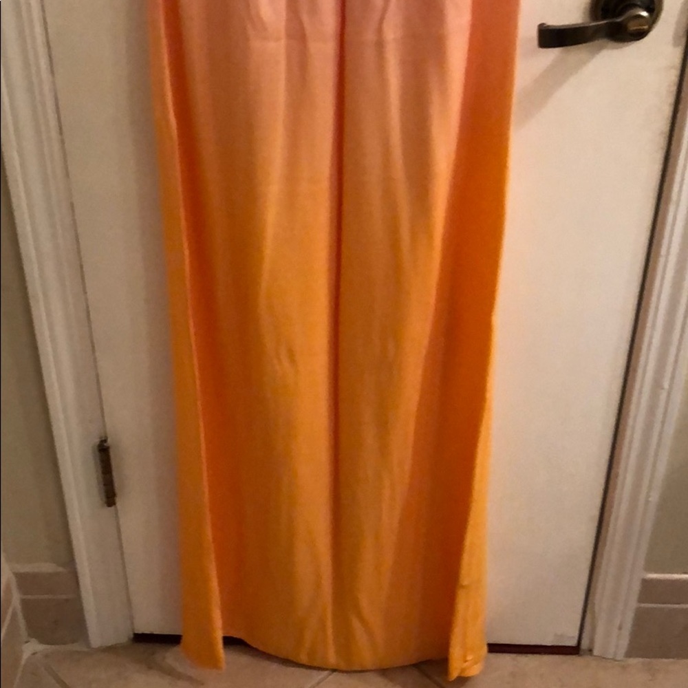 Dress - Picture 2 of 5